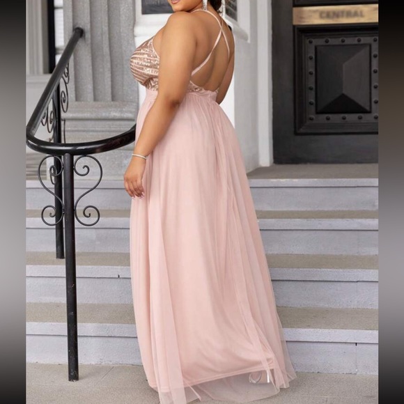 Luxe sequins open back party formal evening wedding gown dress - Picture 4 of 16